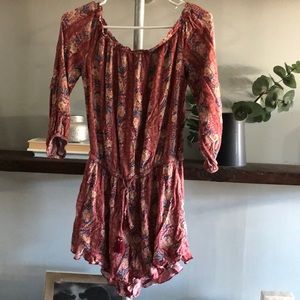 Off shoulder American eagle romper